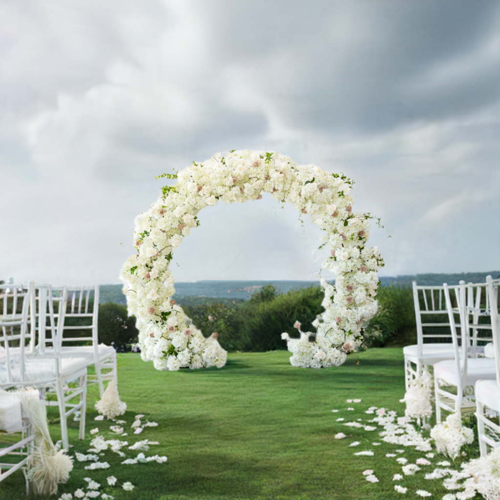 reimagining the Ayla circle arch at an estate or golf club wedding.